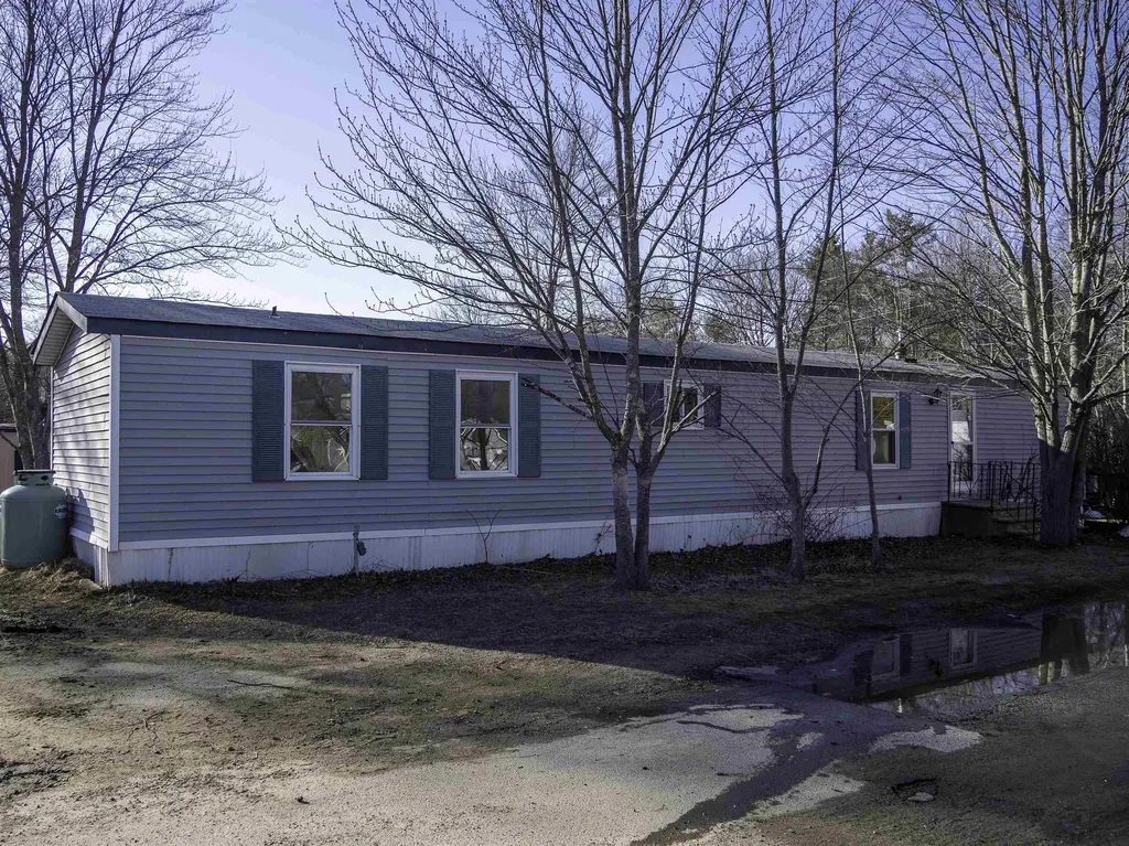 2 Peach Street Exeter NH 03833