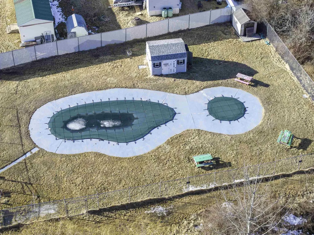 2 Peach Street Exeter NH 03833