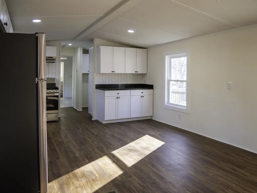 2 Peach Street Exeter NH 03833