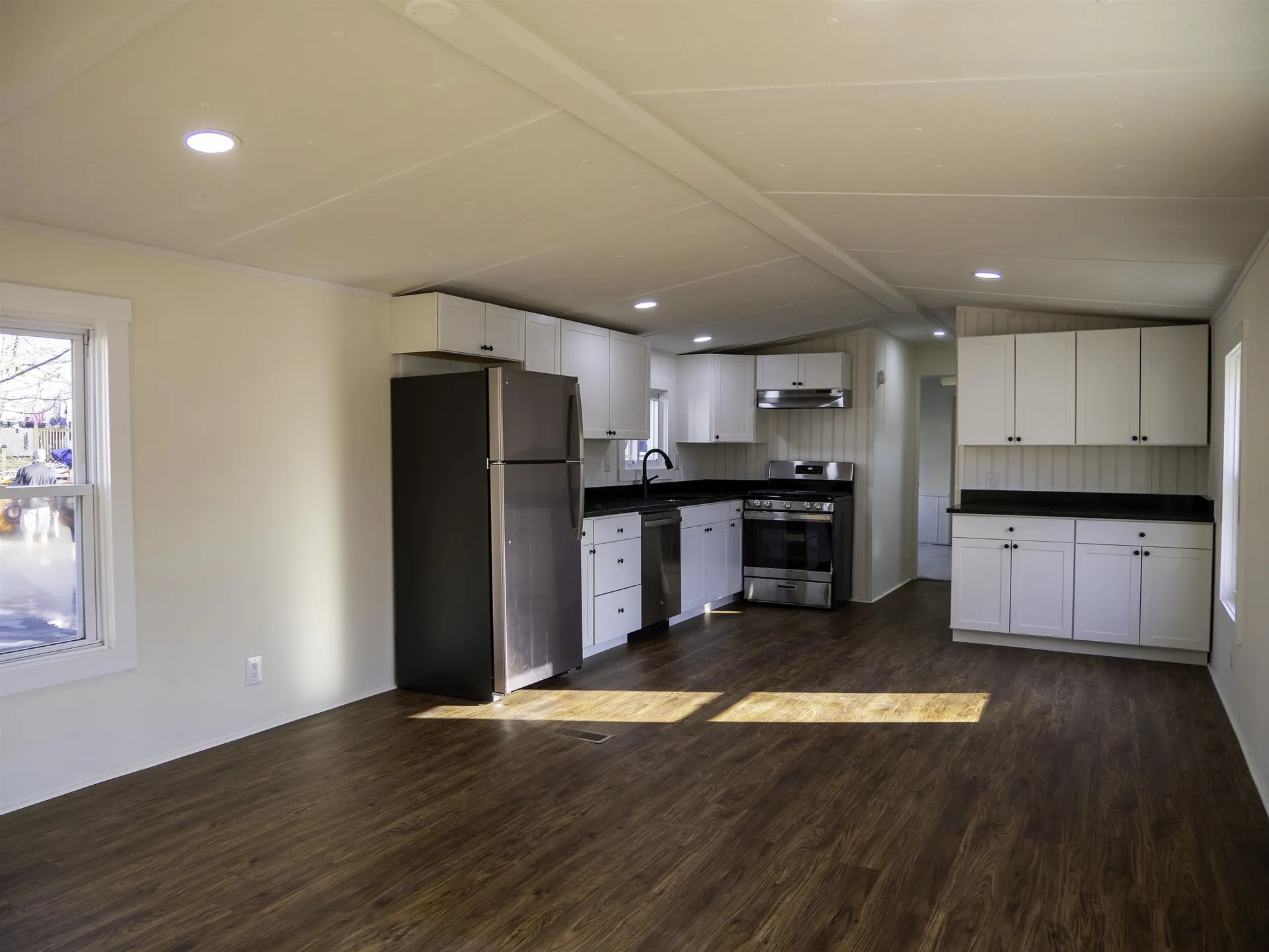 2 Peach Street Exeter NH 03833