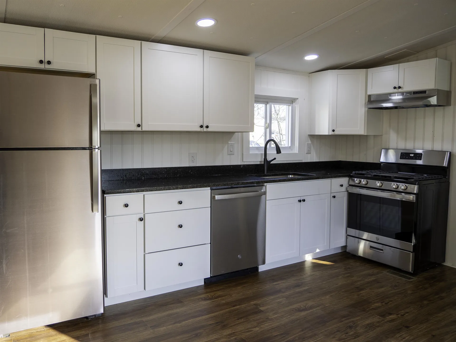 2 Peach Street Exeter NH 03833