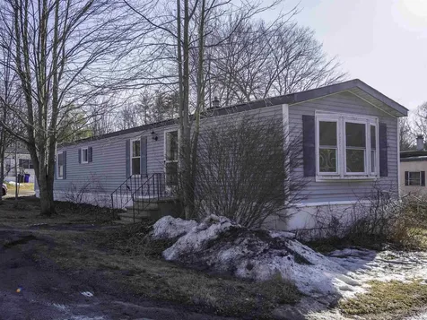 2 Peach Street Exeter NH 03833