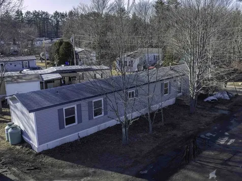 2 Peach Street Exeter NH 03833