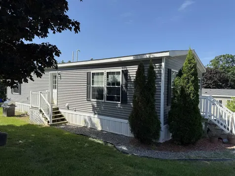 7 Primrose Drive Tilton NH 03276