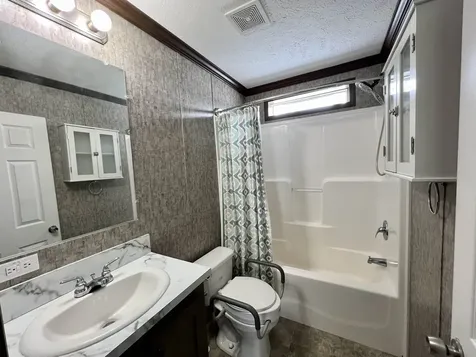 7 Primrose Drive Tilton NH 03276