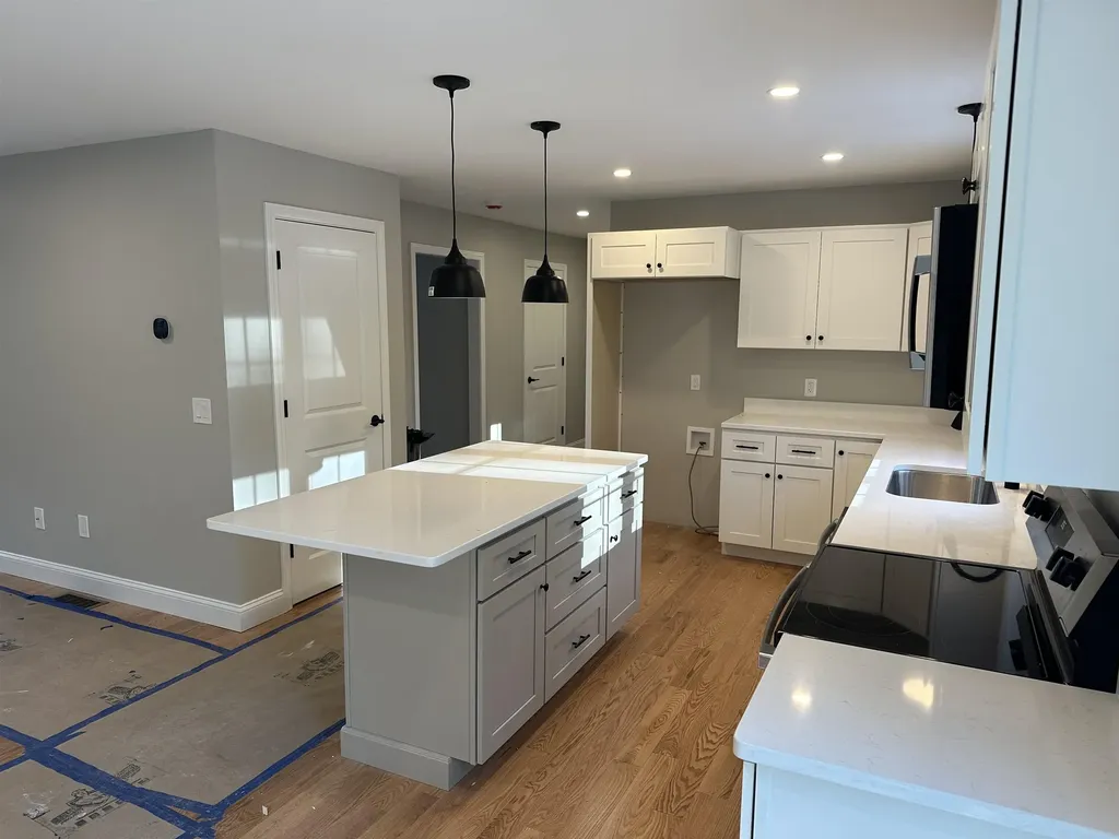 7 Raymond Road Boscawen NH 03303