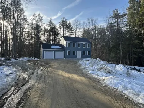 7 Raymond Road Boscawen NH 03303