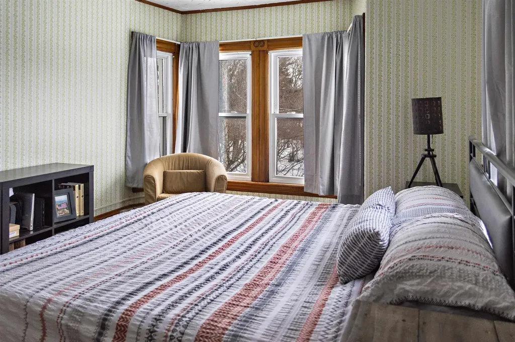 17 Northern Avenue Newport City VT 05855