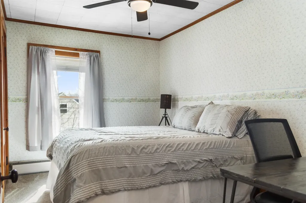 17 Northern Avenue Newport City VT 05855