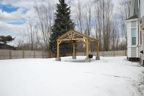 17 Northern Avenue Newport City VT 05855