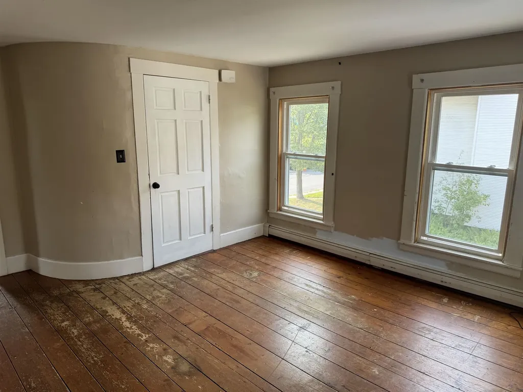 36 Spruce Street Brattleboro VT 05301