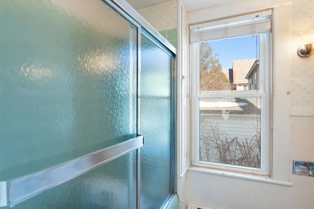 36 Spruce Street Brattleboro VT 05301