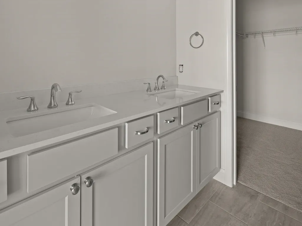 395 Old Farm Road South Burlington VT 05403