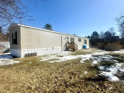 8 Woodland Park Troy NH 03465