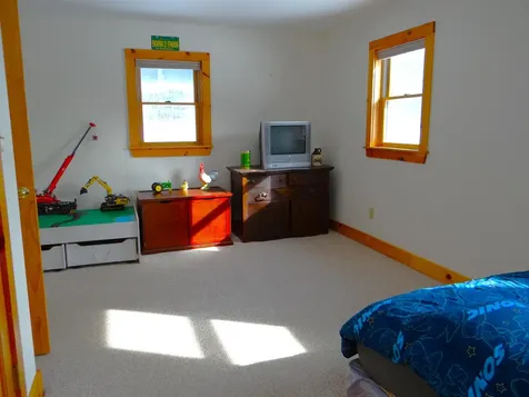 31 Palmer Road Chester VT 05143