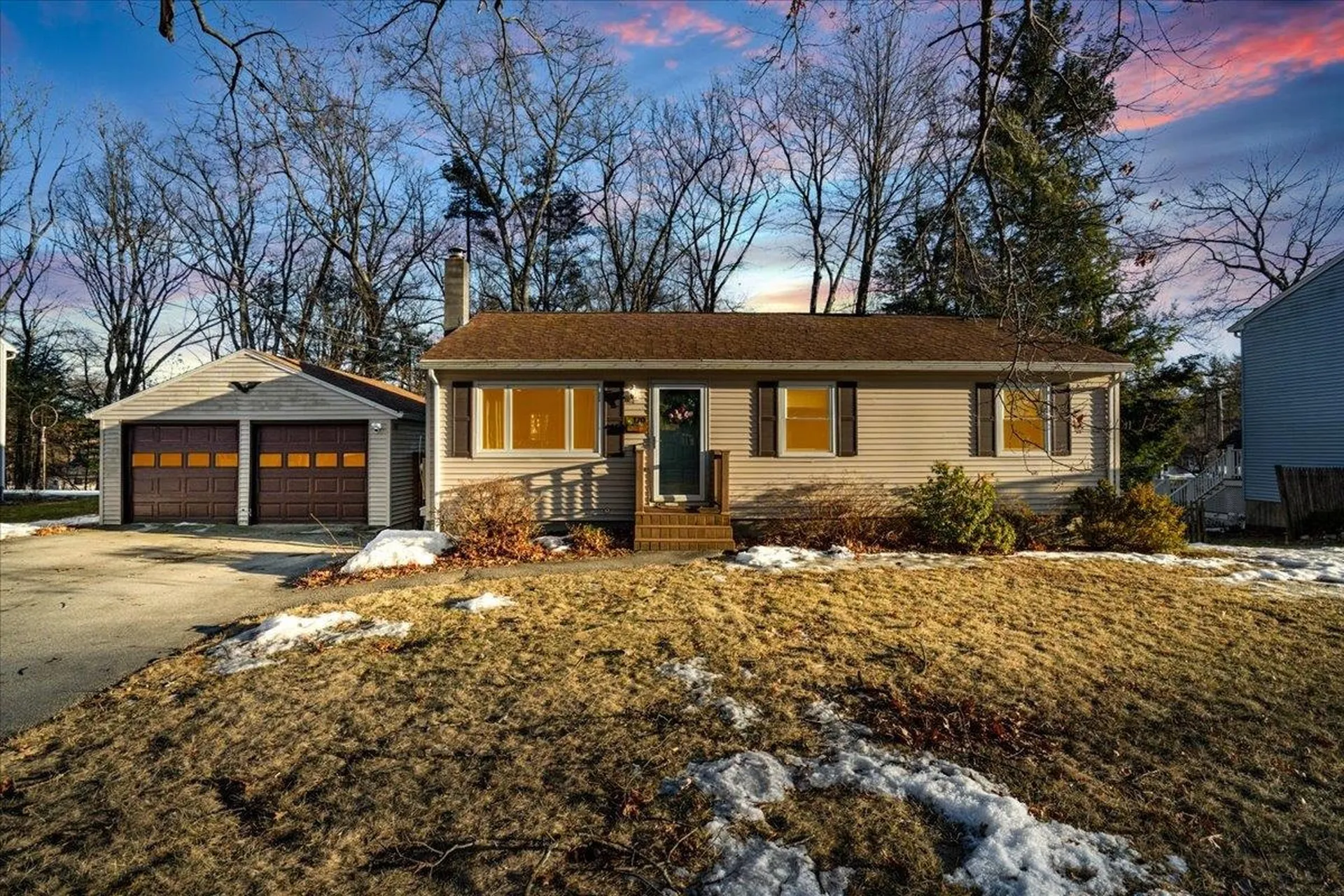 170 Harris Road Nashua NH 03062