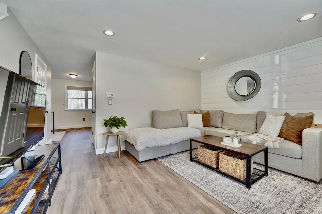 777 Middle Road Portsmouth NH 03801