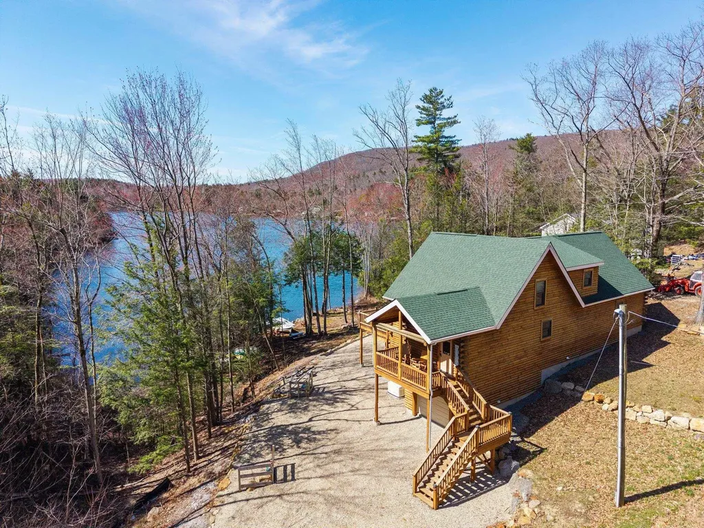 102 Upper Pratt Pond Road New Ipswich NH 03071