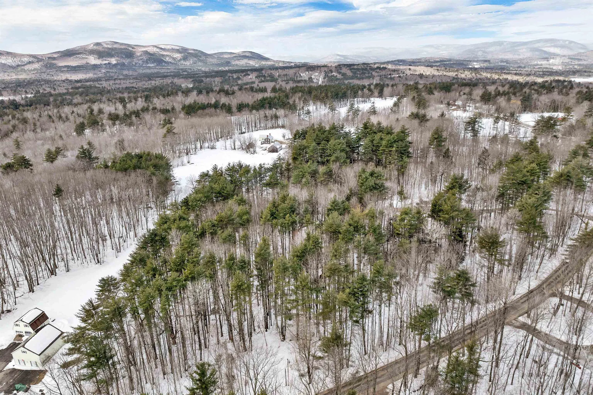 57 Mason Road Sandwich NH 03227