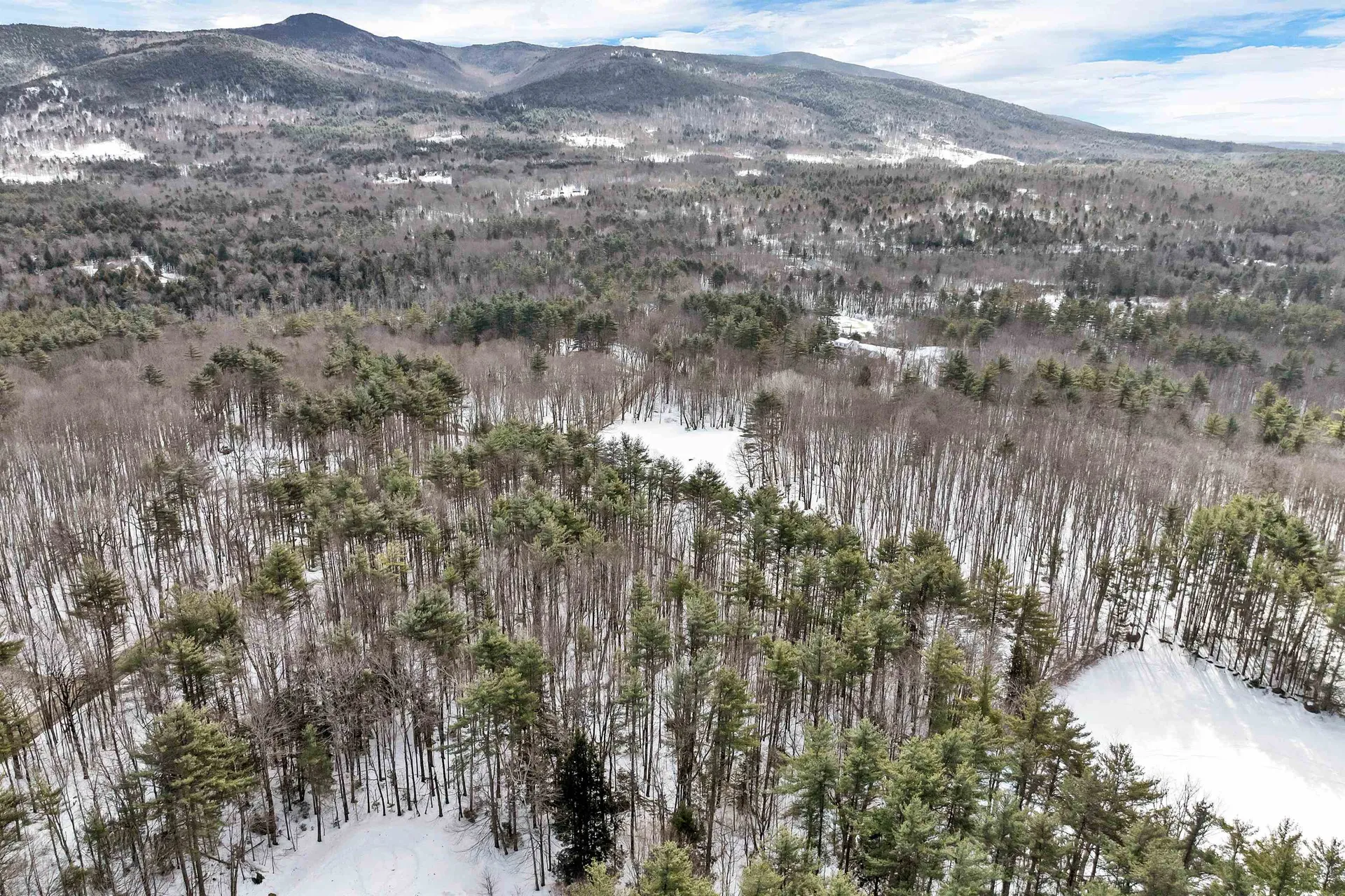 57 Mason Road Sandwich NH 03227