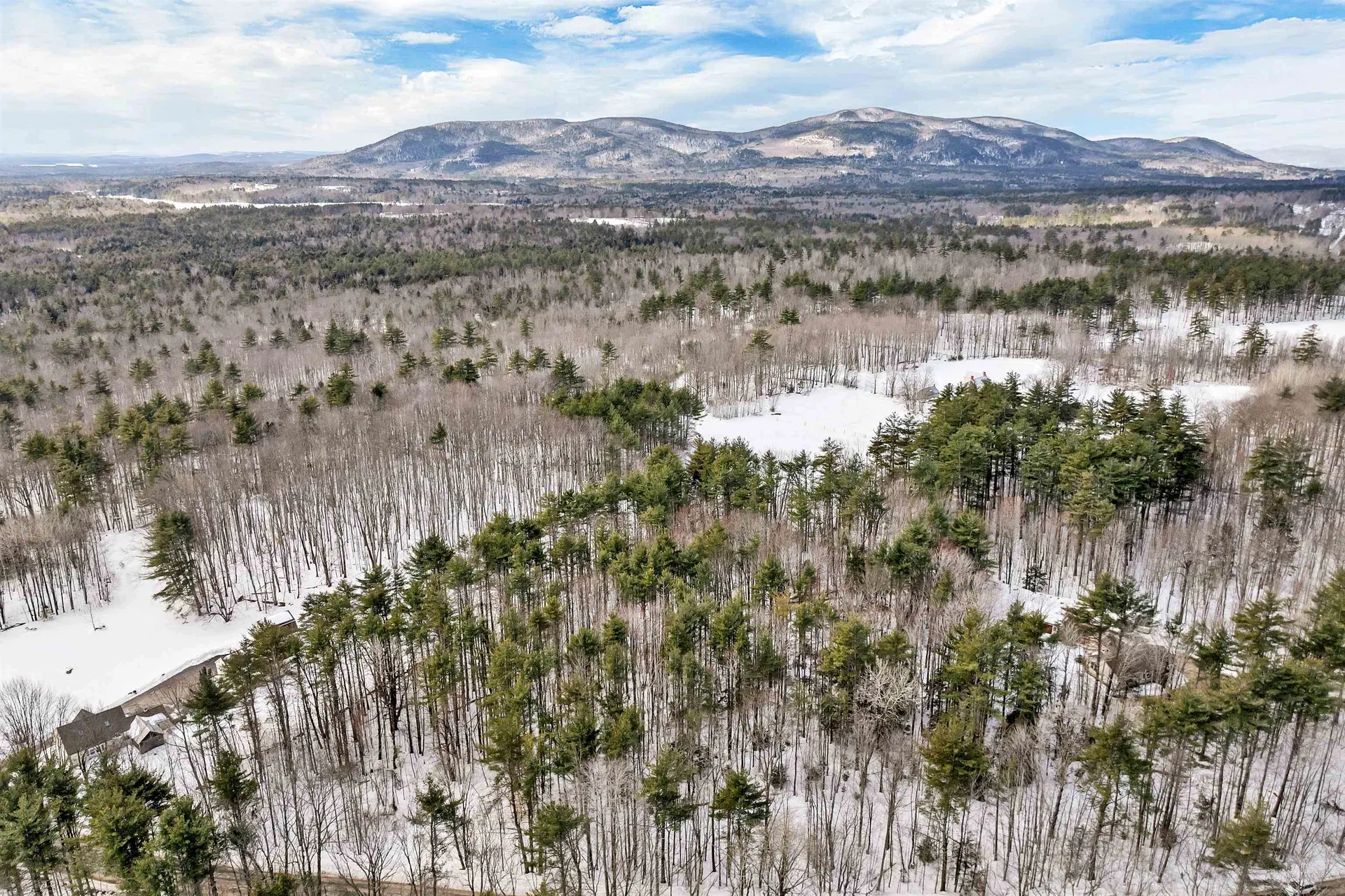 57 Mason Road Sandwich NH 03227