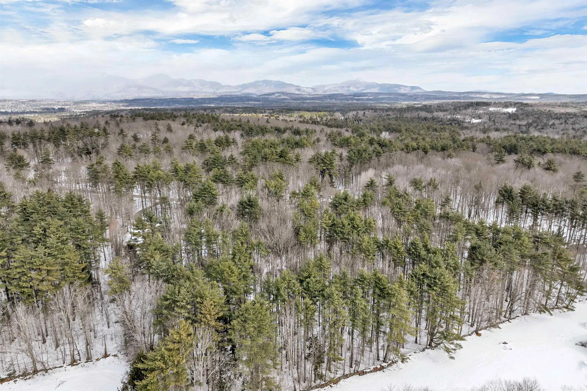 57 Mason Road Sandwich NH 03227