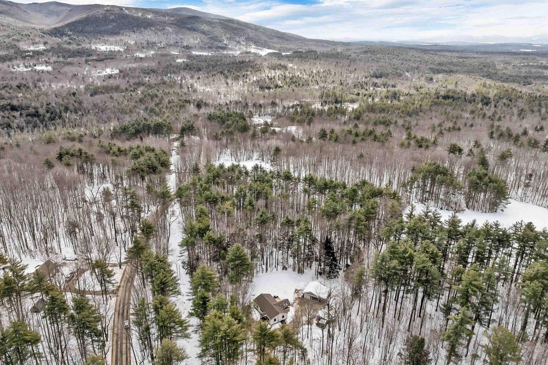 57 Mason Road Sandwich NH 03227