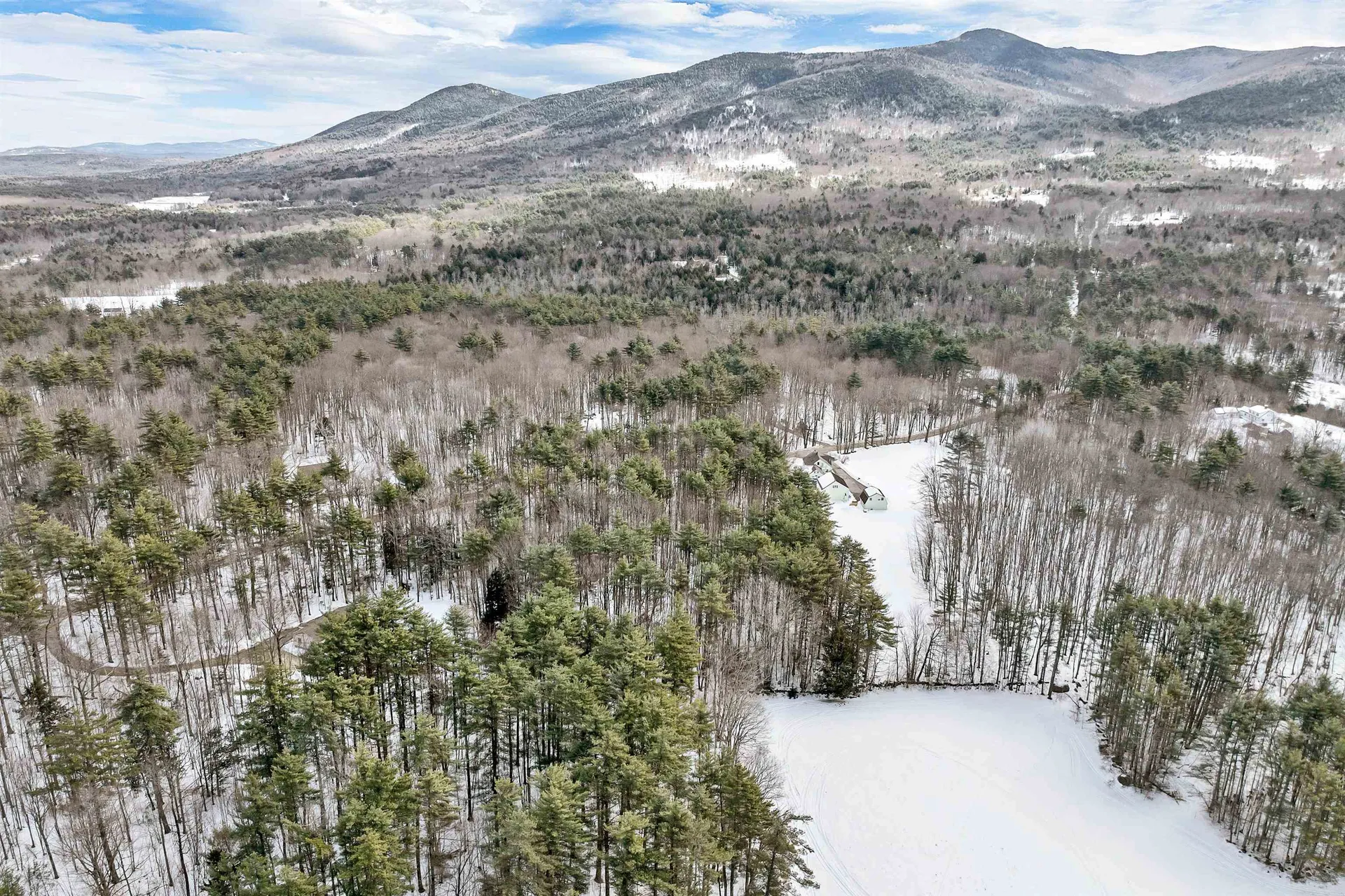 57 Mason Road Sandwich NH 03227