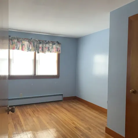 27 Midway Park Somersworth NH 03878