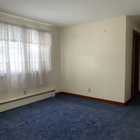 27 Midway Park Somersworth NH 03878