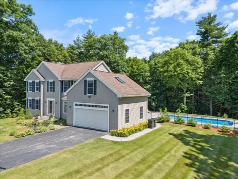 15 Overlook Road Newton NH 03858