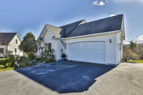 26 Valley Road New Ipswich NH 03071