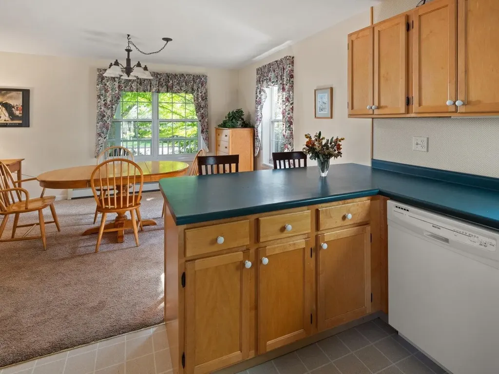 45 Floral Street South Burlington VT 05403