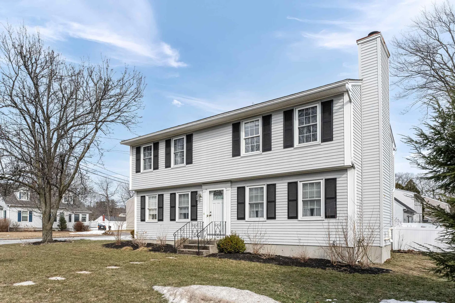 264 S. Porter Street Manchester NH 03103