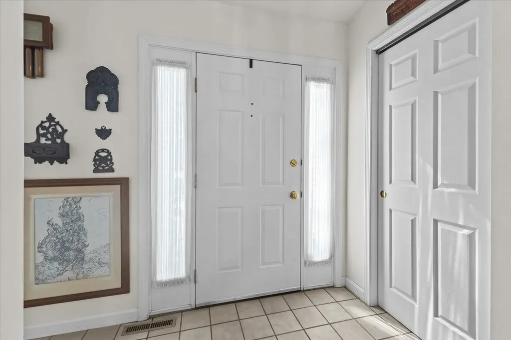 14 Spruce Lane Essex Junction VT 05452