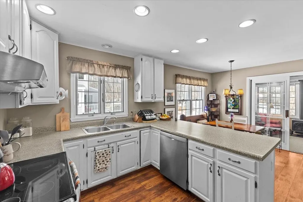 14 Spruce Lane Essex Junction VT 05452