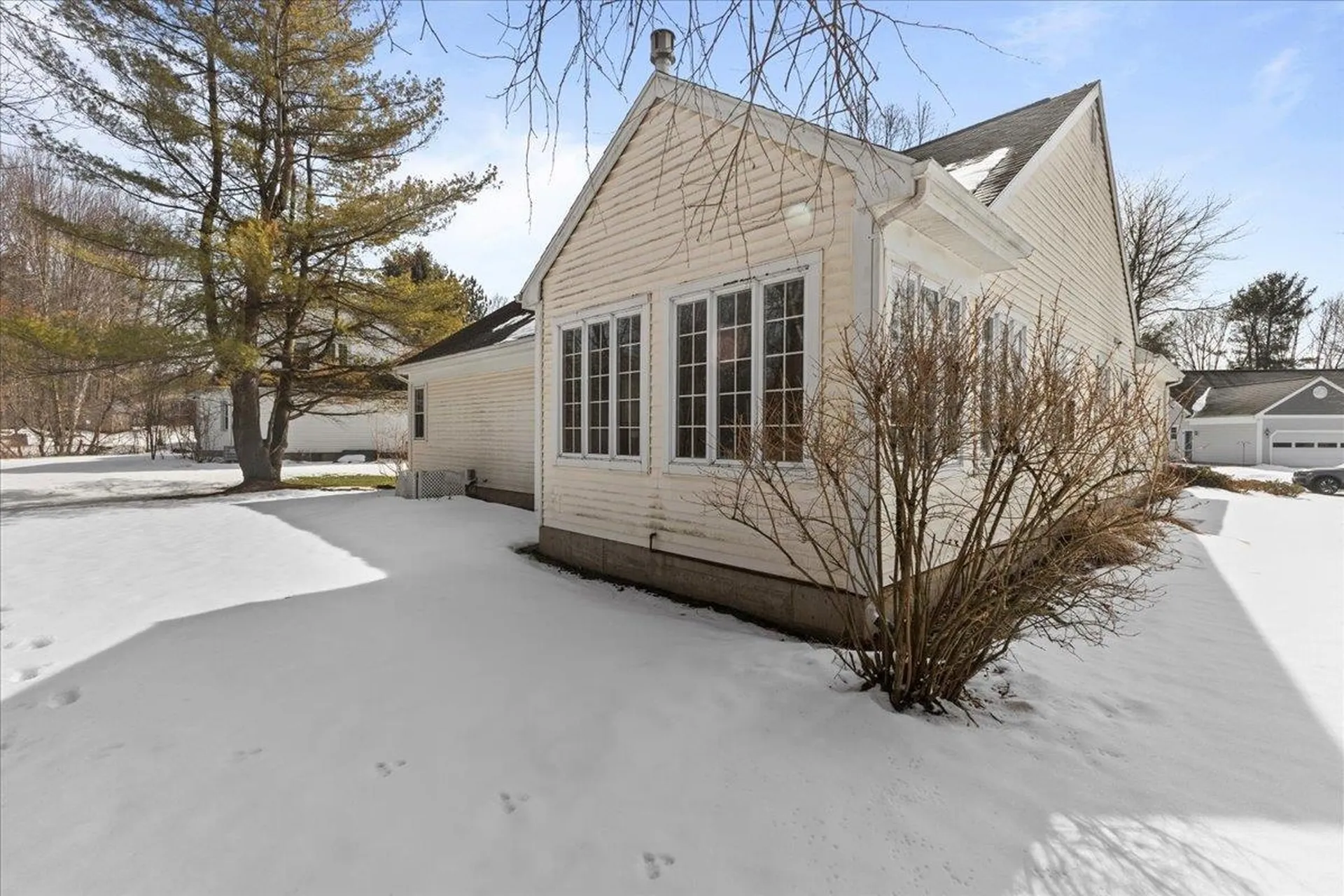 14 Spruce Lane Essex Junction VT 05452