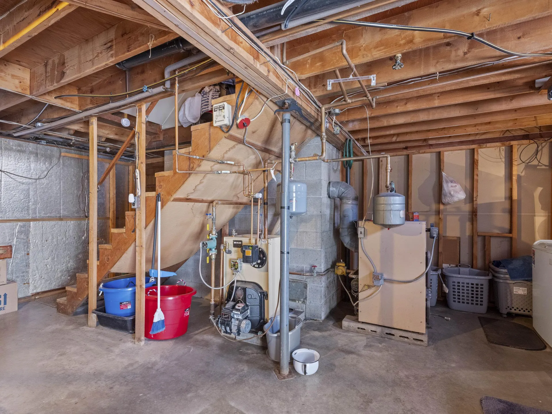 14 Coons Point Road Belmont NH 03220