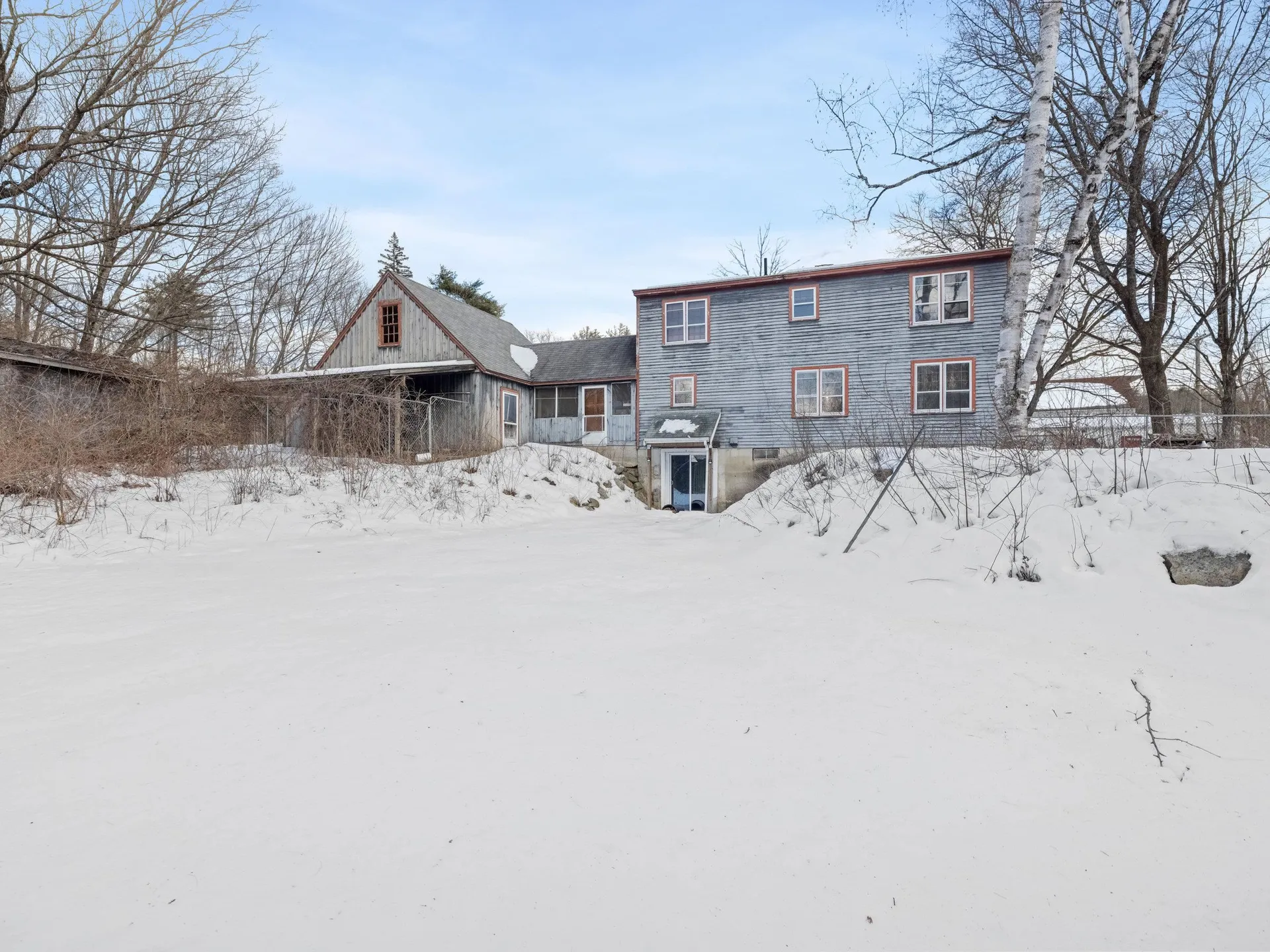 14 Coons Point Road Belmont NH 03220