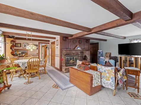 14 Coons Point Road Belmont NH 03220