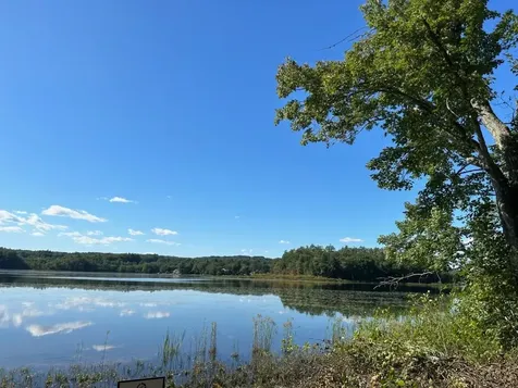 14 Coons Point Road Belmont NH 03220