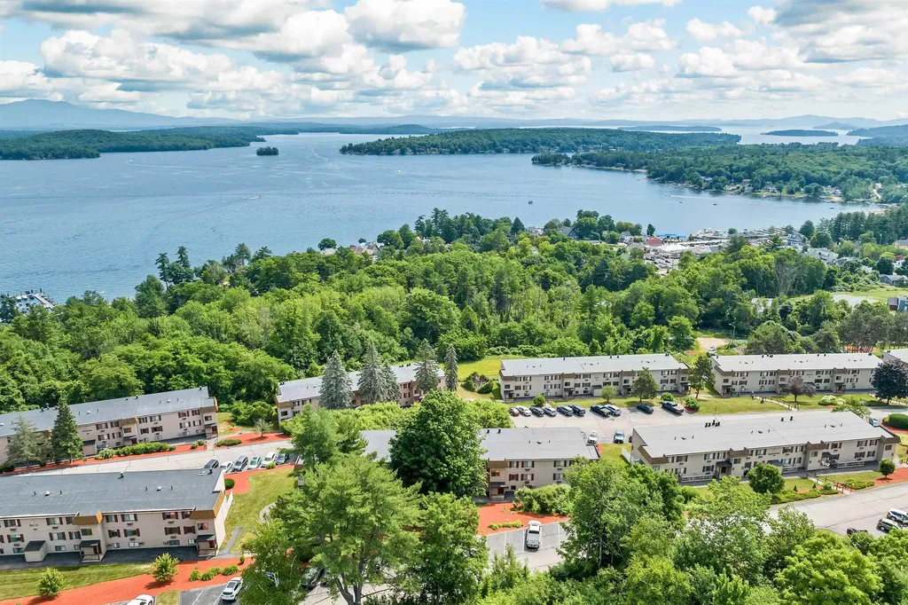 160 Treetop Circle Laconia NH 03246