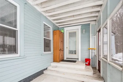 34 Massachusetts Avenue Laconia NH 03246