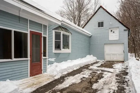 34 Massachusetts Avenue Laconia NH 03246