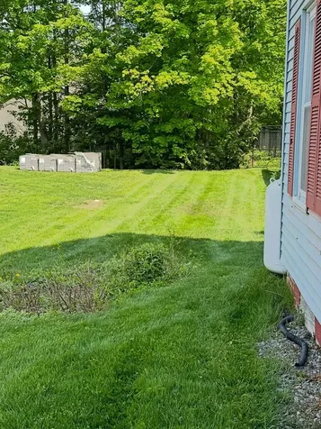 34 Massachusetts Avenue Laconia NH 03246