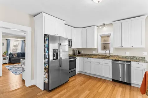 1042 Somerville Street Manchester NH 03103