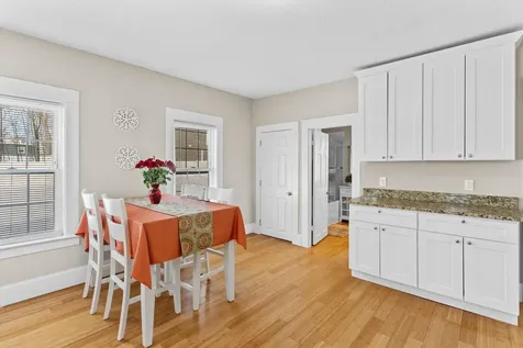 1042 Somerville Street Manchester NH 03103