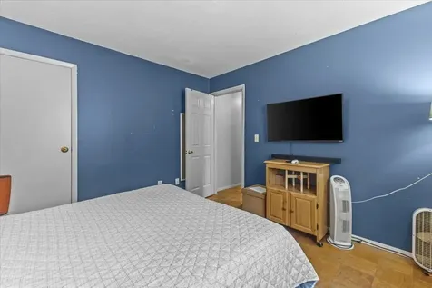 9 Woodcrest Circle Milton VT 05468