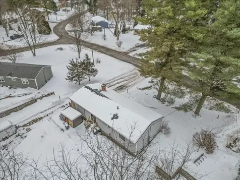 9 Woodcrest Circle Milton VT 05468