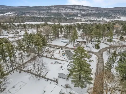 9 Woodcrest Circle Milton VT 05468